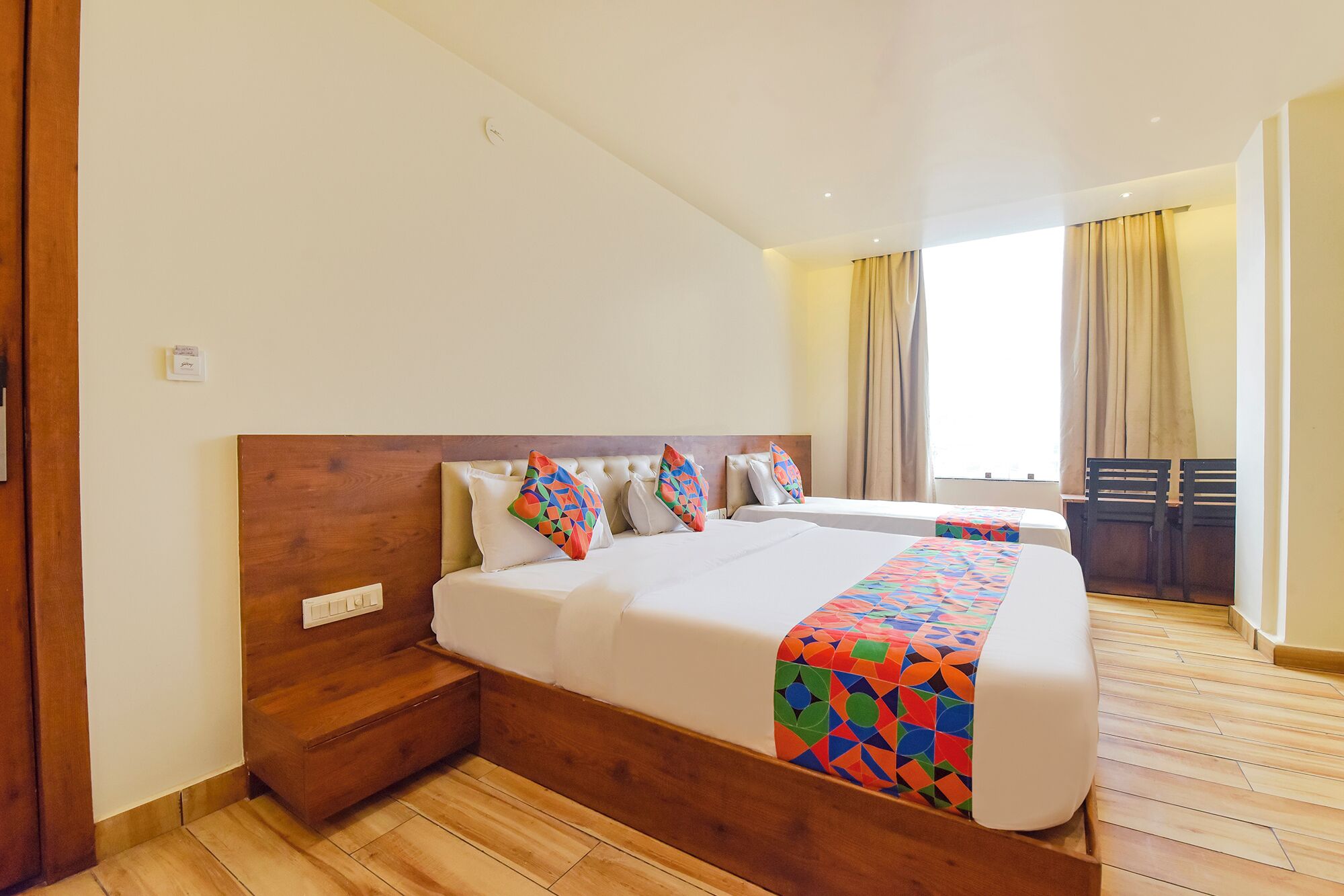 エジプト綿のシーツ、高級寝具、セーフティボックス (室内)、WiFi (無料)