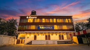 Exterior - Fabhotel Neelkanth (Kanpur)