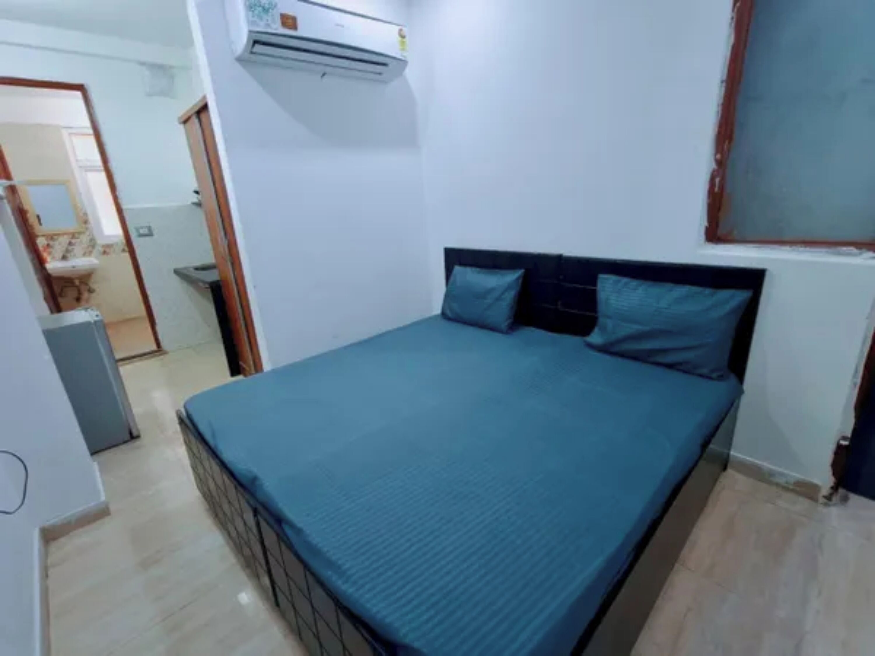 ผ้าปูที่นอนฝ้ายอียิปต์, เครื่องนอนระดับพรีเมียม, ตู้นิรภัยในห้องพัก