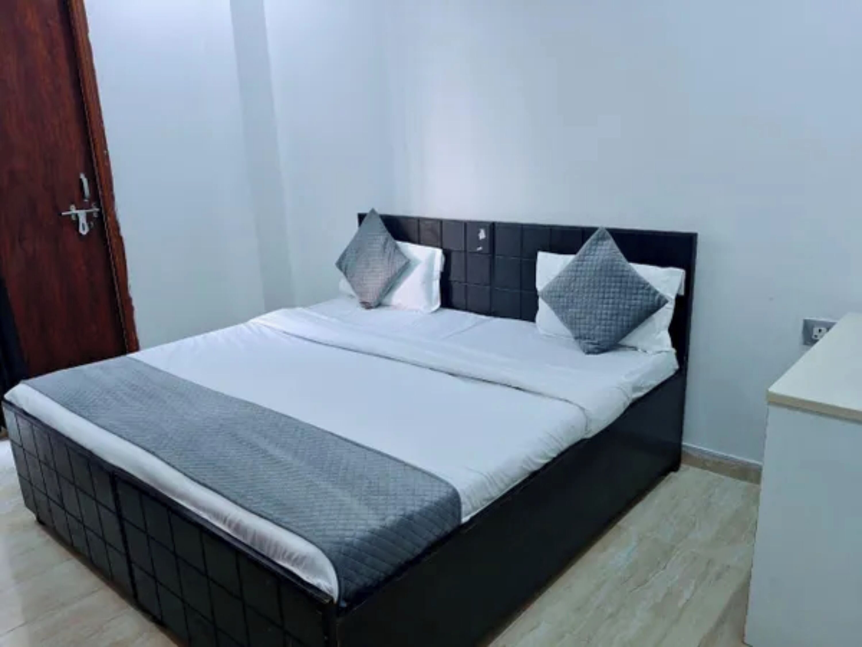 Deluxe Room | Egyptian cotton sheets, premium bedding, in-room safe, free WiFi