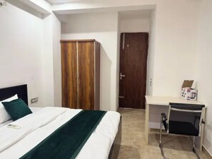 Sengetøy i egyptisk bomull, sengetøy av topp kvalitet og safe på rommet