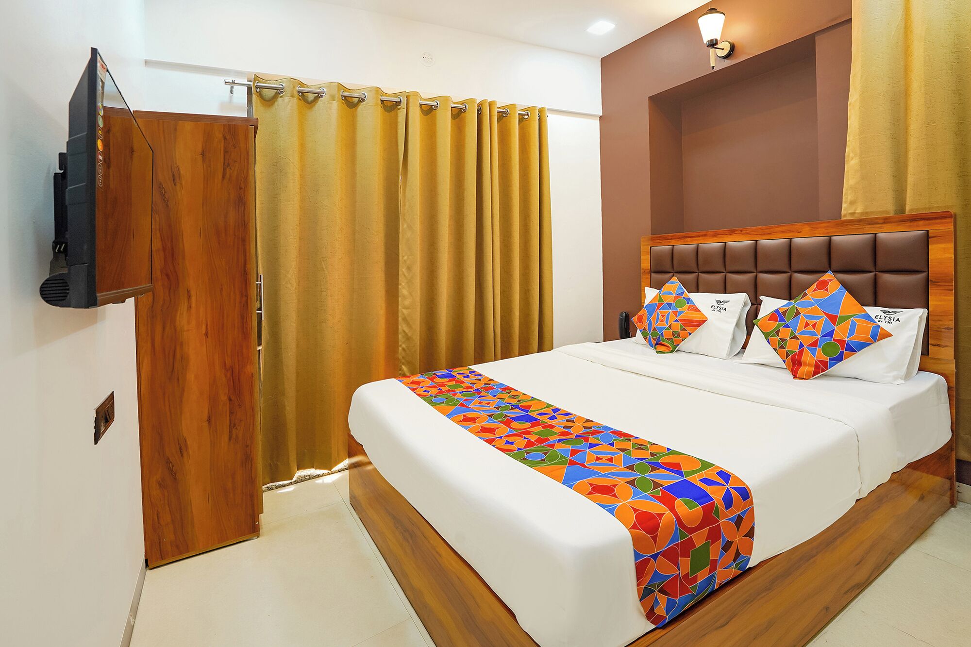 Habitación Deluxe | Sábanas de algodón egipcio, ropa de cama de alta calidad, caja fuerte