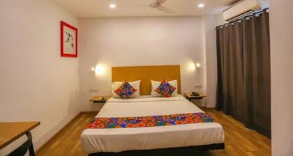 Fabhotel Happy Rooms