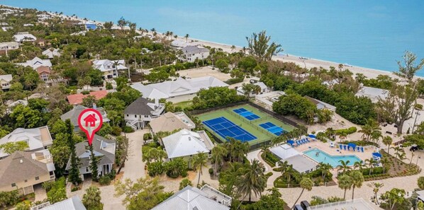 Exterior - Charming 3 bedroom cottage in gorgeous Captiva  pool, beach, pickle ball, Tennis (Captiva)
