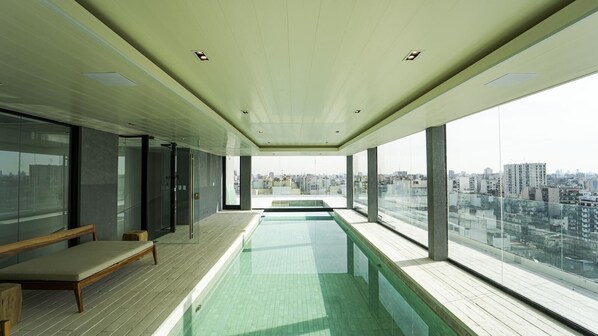 Indoor pool, outdoor pool - BAH Independencia By iPPA (Buenos Aires)