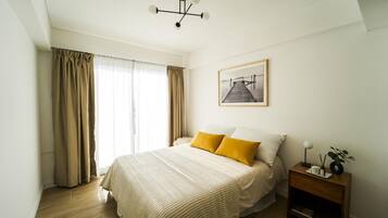 In-room safe, free WiFi