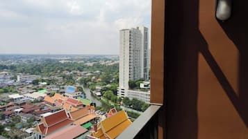 Shared Dormitory, 1 Bedroom, Accessible, Smoking | Balcony