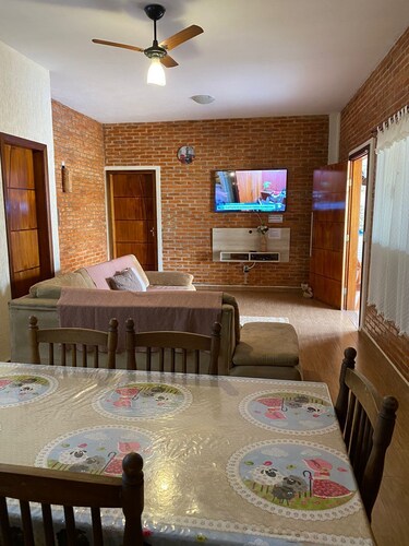 Cantinho Rústico com piscina privativa