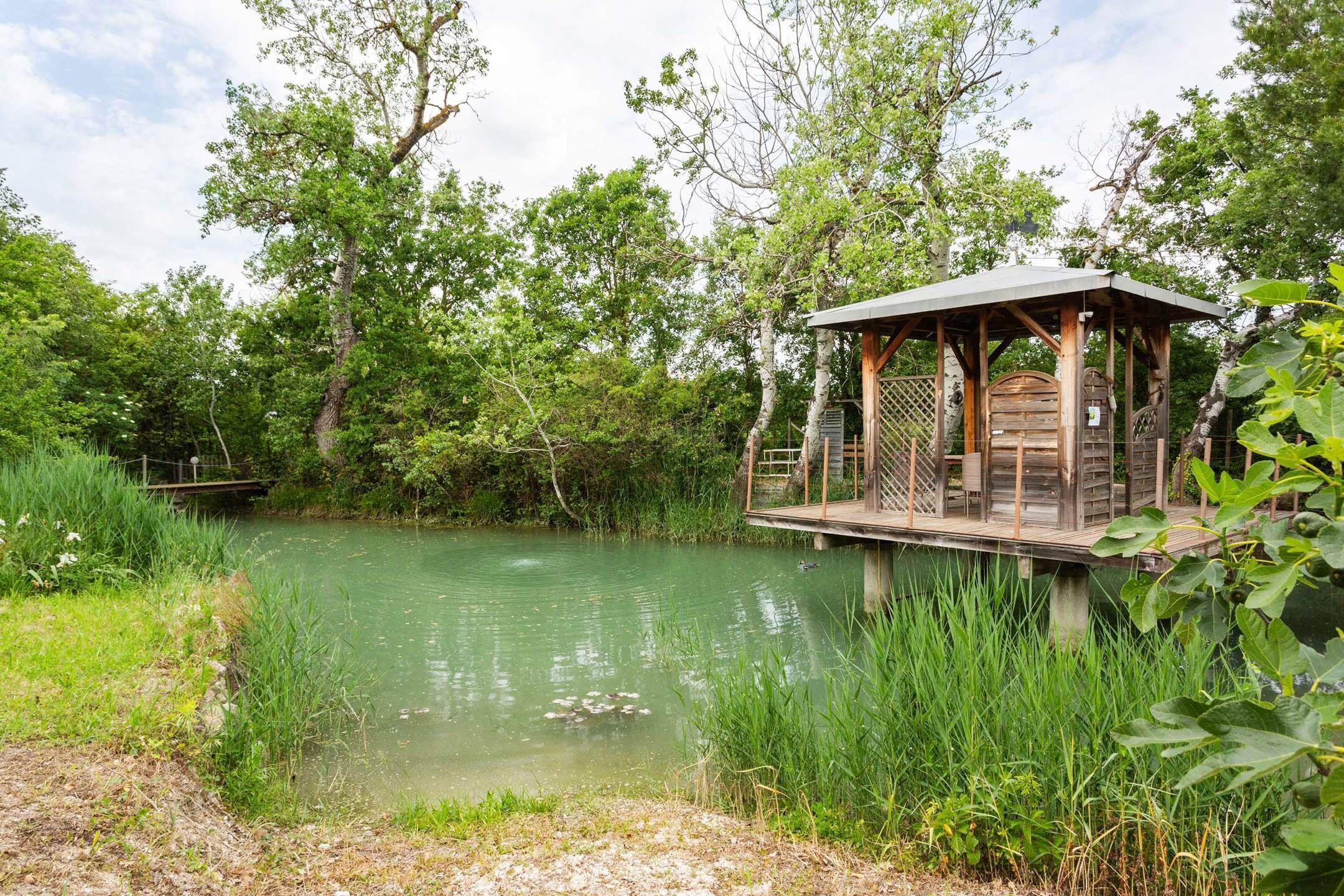 Overnatningsstedets område