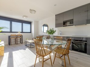 Fridge, microwave, oven, dishwasher