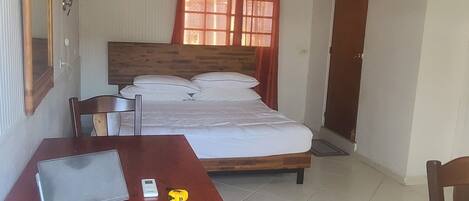 Strykejern/-brett, wi-fi og sengetøy