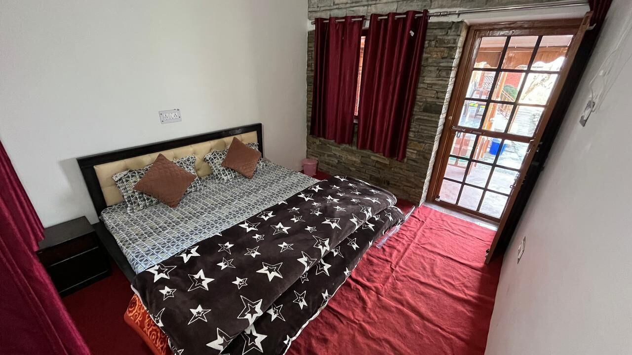 Comfort Double Room, Balcony, Mountain View | Premium bedding, desk, laptop workspace, bed sheets