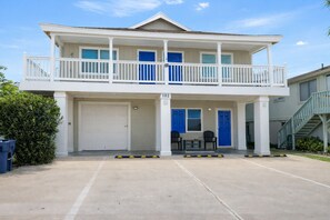 Exterior - Charming condo in beautiful South Padre Island with AC comfort (South Padre Island)