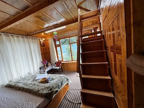 Chalet, Mountain View | Free WiFi - Mountain pine majesty jibhi (Banjar)