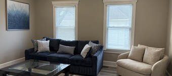 Spacious Luxury Apartment in Restored Asbury Mansion