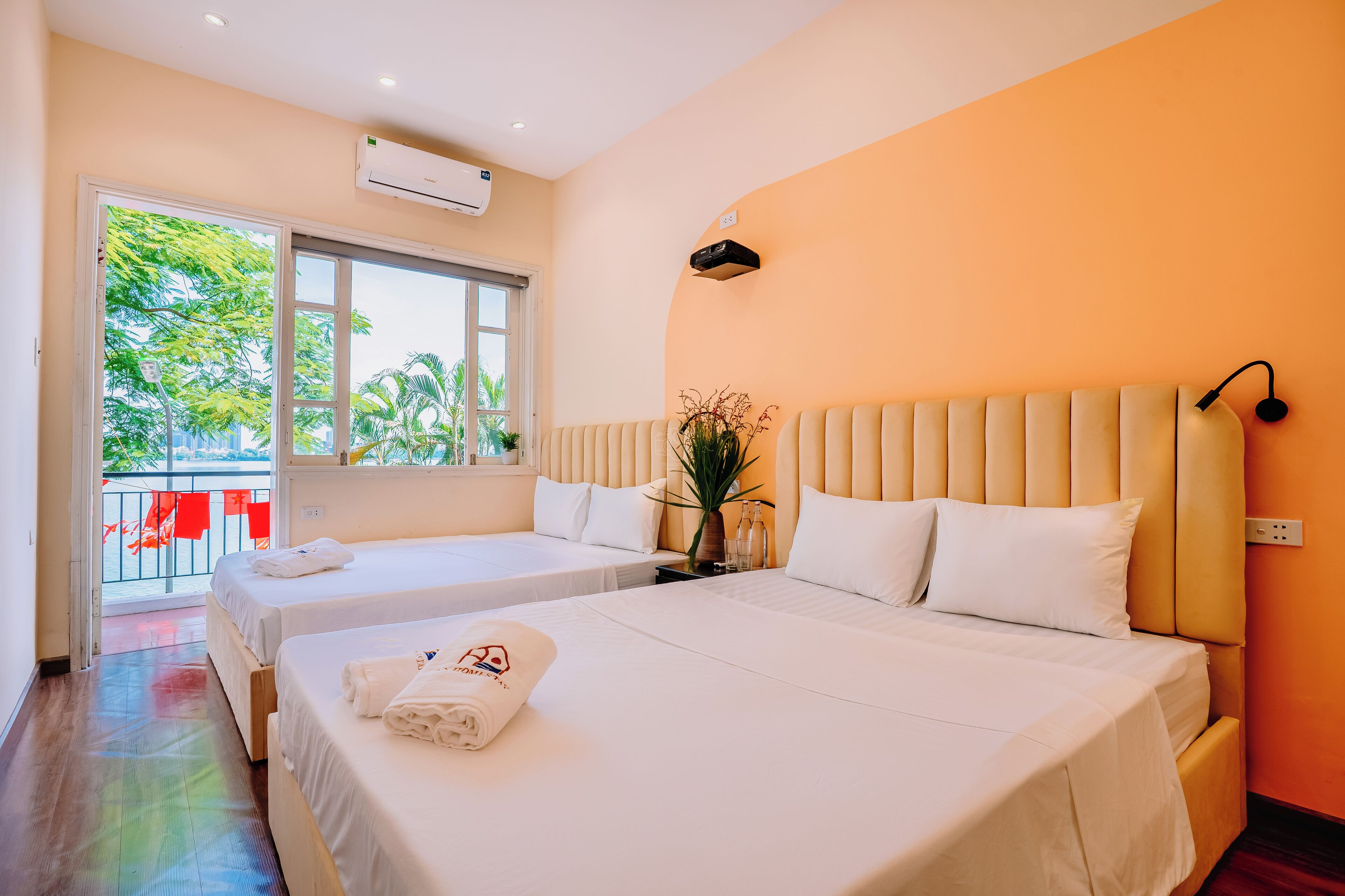 Family Twin Room, Balcony, Lake View | Desk, free WiFi