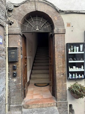 숙박 시설 정면