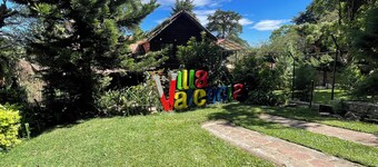 Villa Valencia Apaneca 2-bedroom cabin in Apaneca with internet and hot water