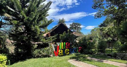 Villa Valencia Apaneca 2-bedroom cabin in Apaneca with internet and hot water