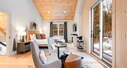 Deer Hill- Luxe Mountain Chalet Near Sunday River