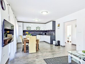 Dining - Vacation home Sara by Interhome (Zadar)