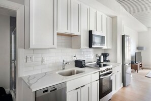 Fridge, microwave, oven, dishwasher