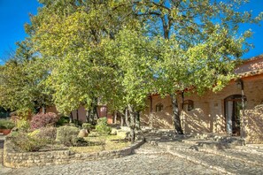 Overnatningsstedets område