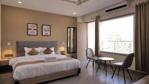 Room - Hotel Sparrow (Dehradun)