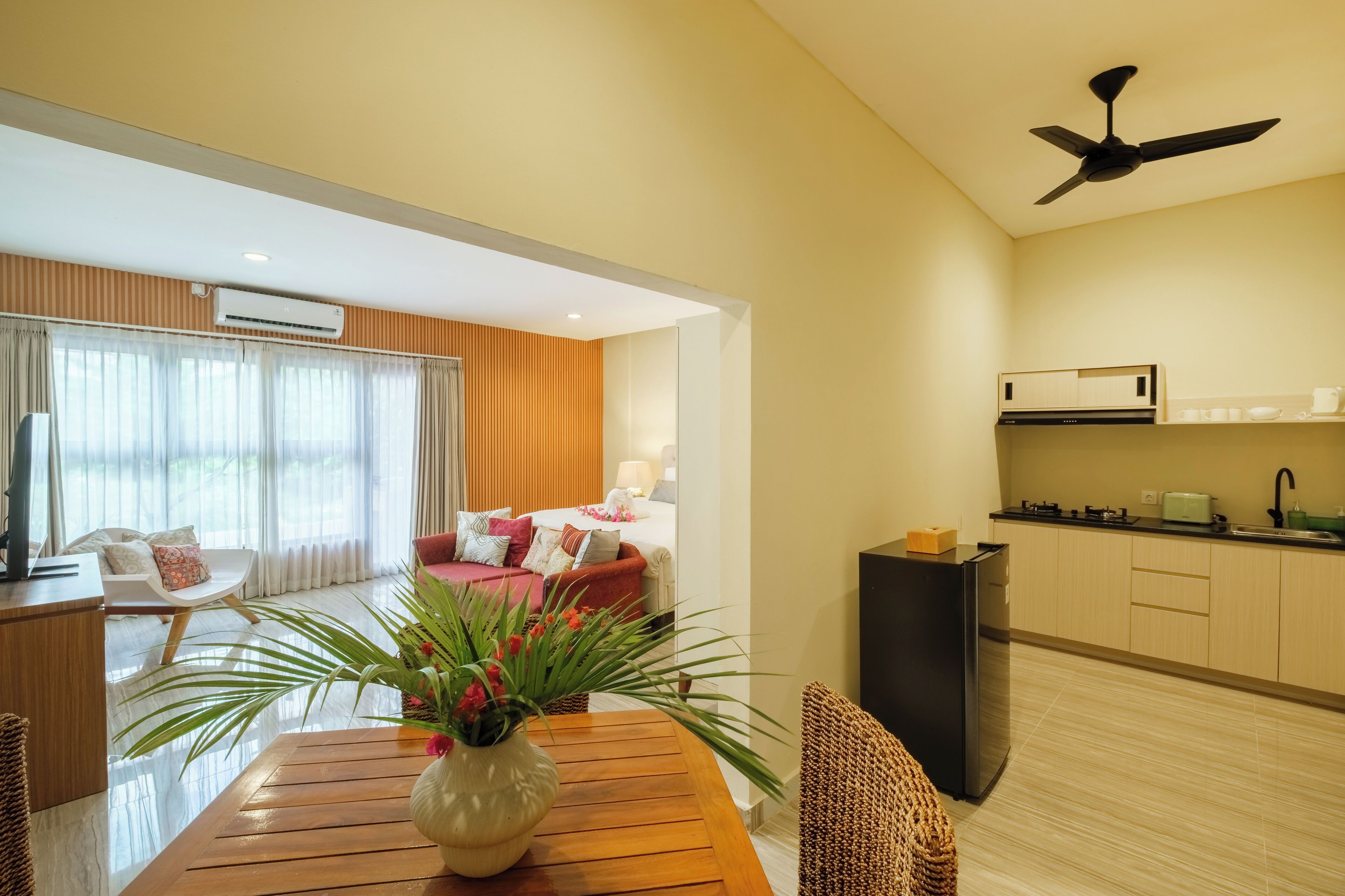 Deluxe Room, 1 Bedroom | Free WiFi