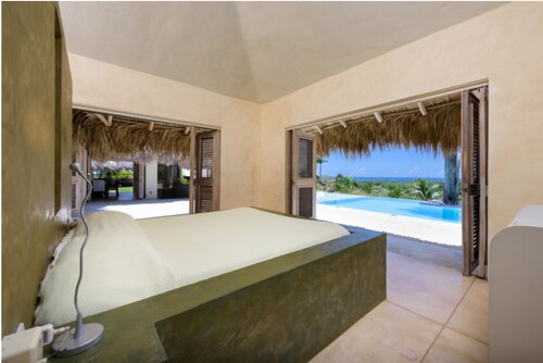Gorgeous 7-bedroom villa with AC in Las Terrenas