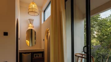 Deluxe Double Room, Garden View | Desk, laptop workspace, free WiFi