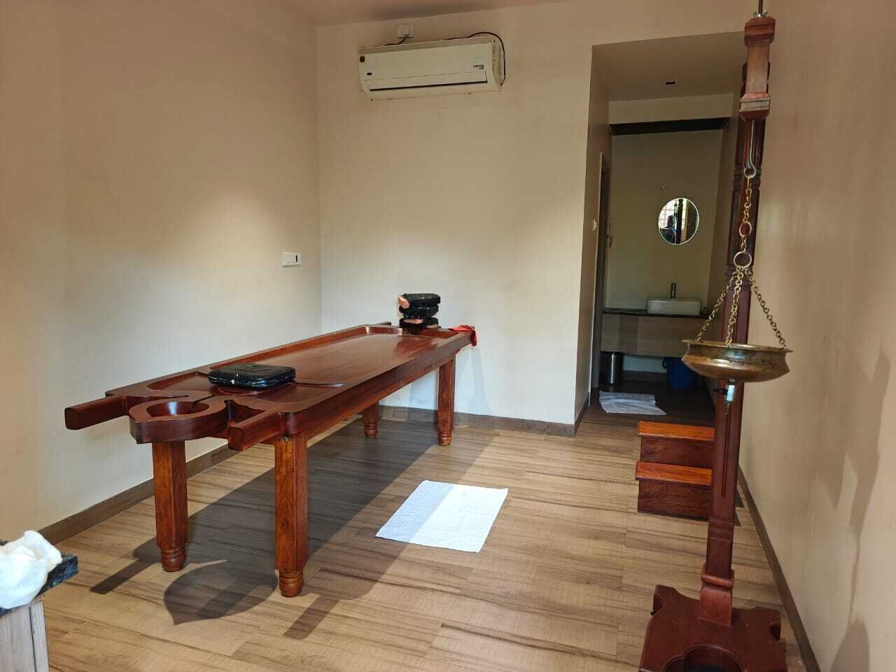 Dampbad, 2 behandlingsrum