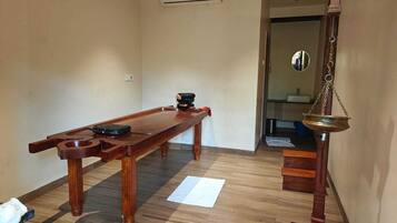 Dampbad, 2 behandlingsrum