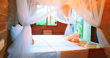 Cozy bedroom cottage in nice hiriketiya Dikwella with AC