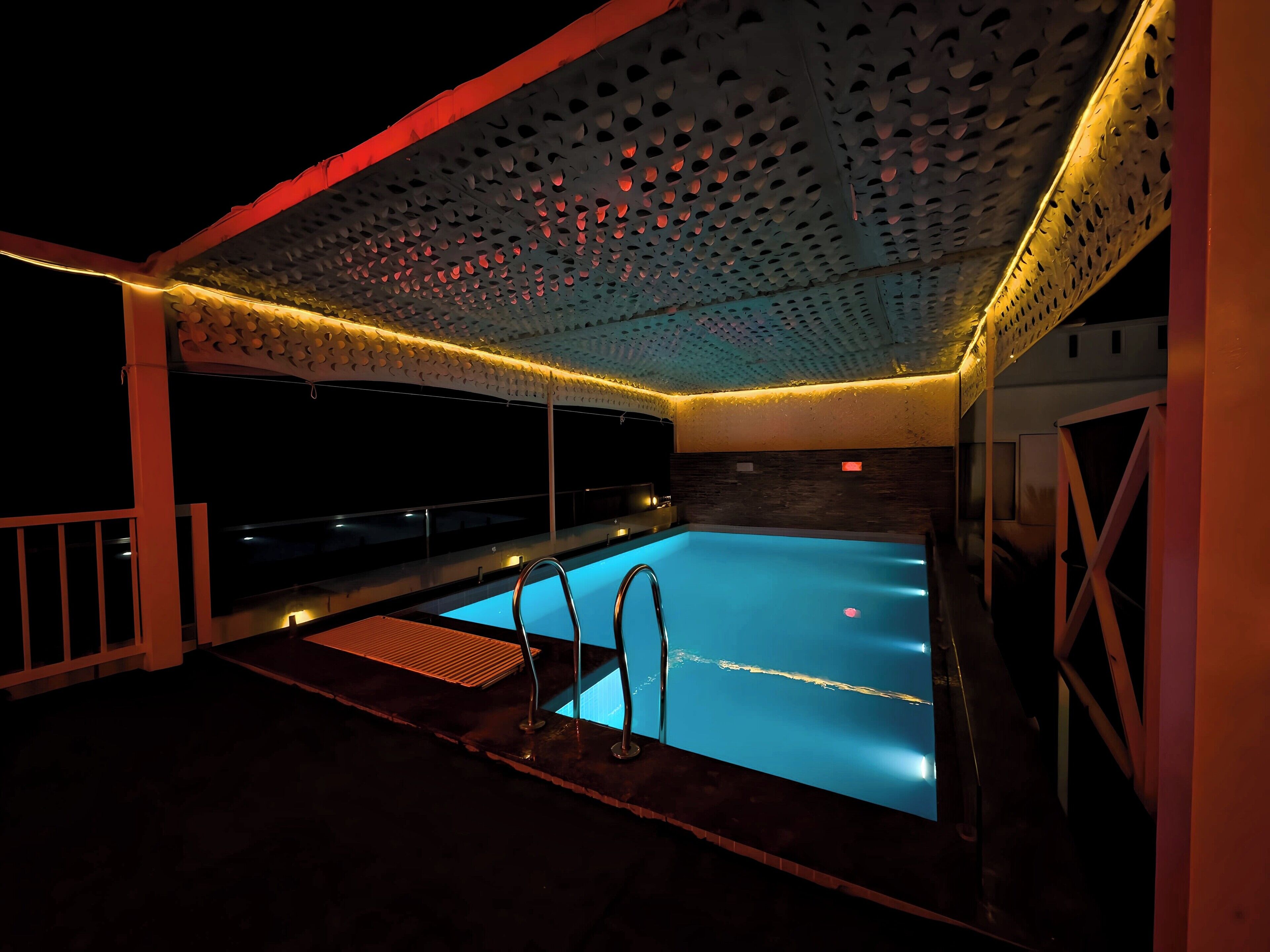 야외 수영장, 07:00 ~ 22:30 오픈, 무료 카바나