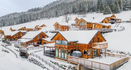 Alpenchalet an der Piste mit Sauna und Hot Tub