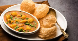 Daily continental breakfast (INR 200 per person) - Hotel Kashika Inn Varanasi  (Varanasi)