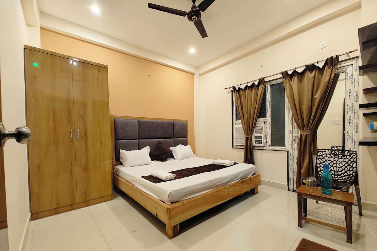 Deluxe Double Room, Air conditioning | View from room