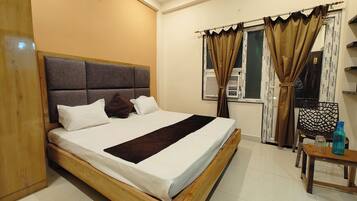 Hypo-allergenic bedding, desk, soundproofing, bed sheets