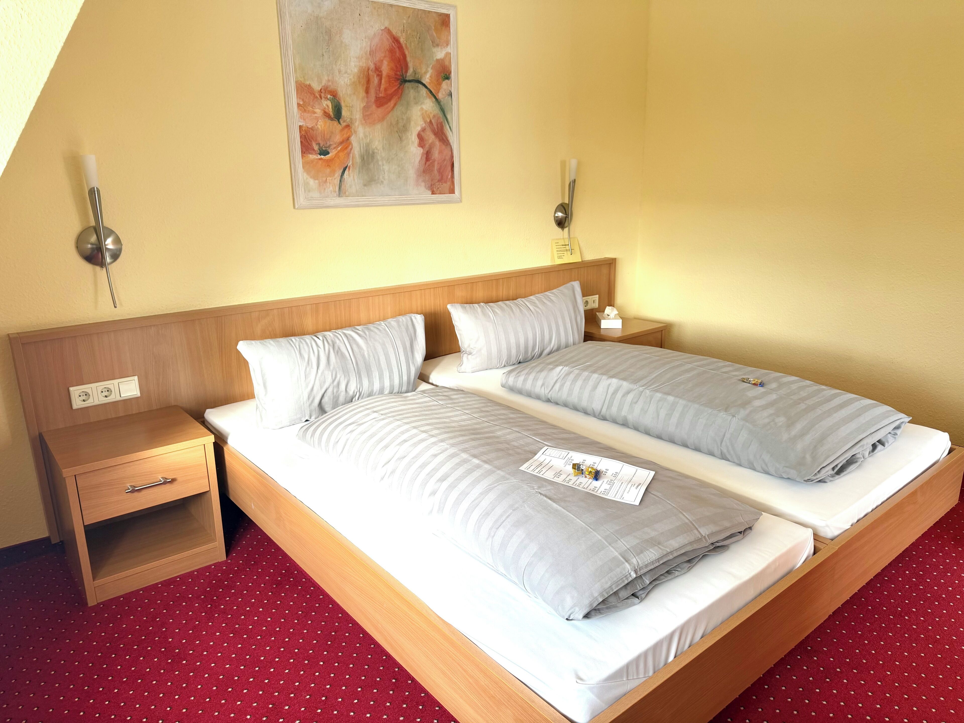 Luxury-Suite, 2 Schlafzimmer, Nichtraucher, Gartenblick | Hochwertige Bettwaren, Daunenbettdecken, Minibar, Zimmersafe