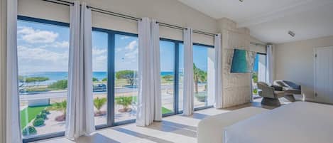 10 bedrooms, iron/ironing board, travel cot, free WiFi