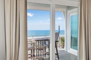 Interior - LUX Family Teddy's Heaven - Beachfront - 6 Seater LSV - Pool-Hottub (Panama City Beach)