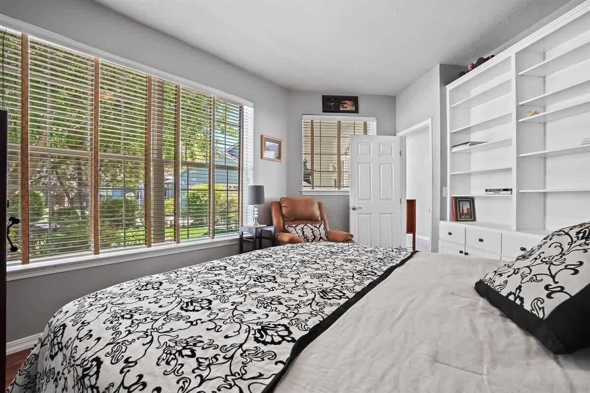 6 camere, ferro/asse da stiro, Wi-Fi gratuito, lenzuola