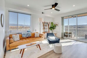 TV - Mtn-View Balcony: Riverside Grand Junction Home! (Grand Junction)