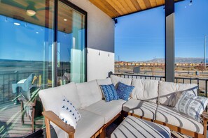 Property grounds - Mtn-View Balcony: Riverside Grand Junction Home! (Grand Junction)