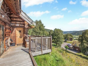 Terrace/patio - 1 bedroom accommodation in Beauly (Beauly)