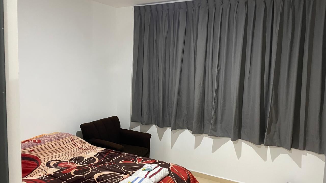 Fer et planche à repasser, Wi-Fi, draps fournis