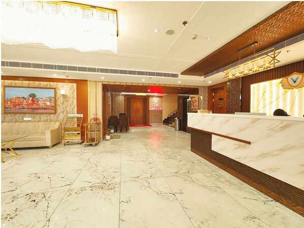 Reception - Hotel Vishwam Residency Varanasi (Varanasi)