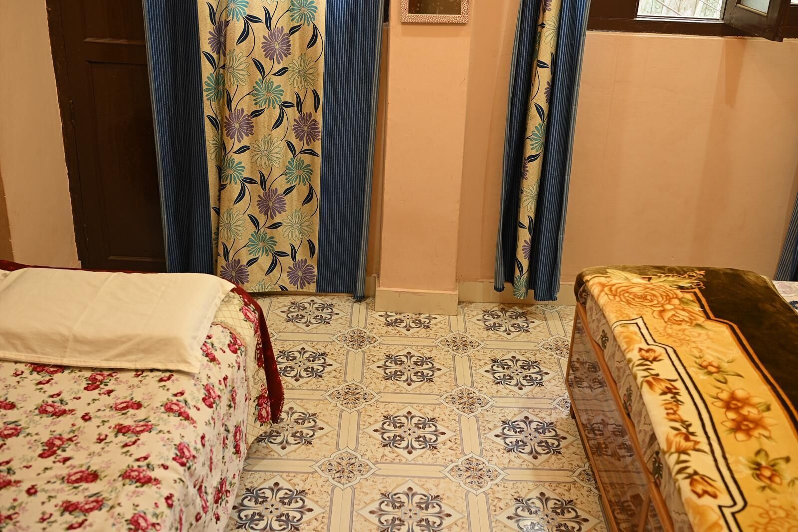 Basic Triple Room | Free WiFi