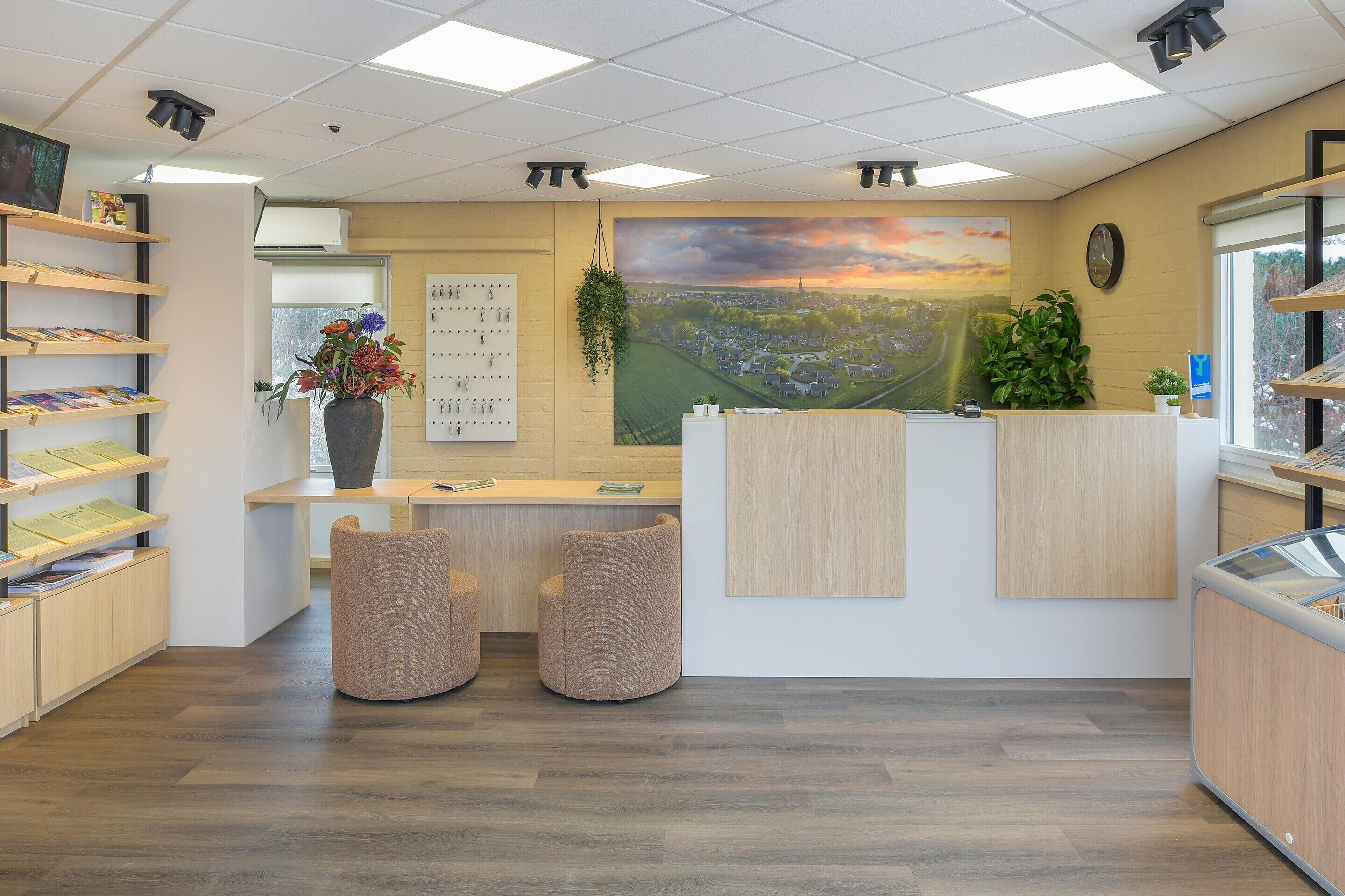 House | Lobby